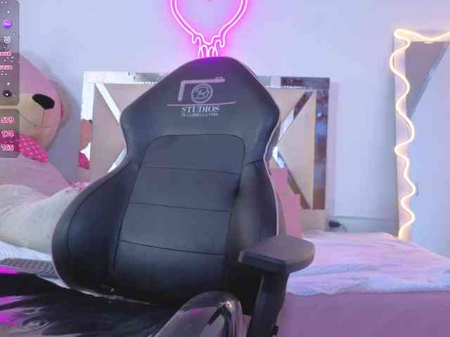 MILAH-TAY webcam