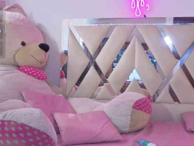 MILAH-TAY webcam