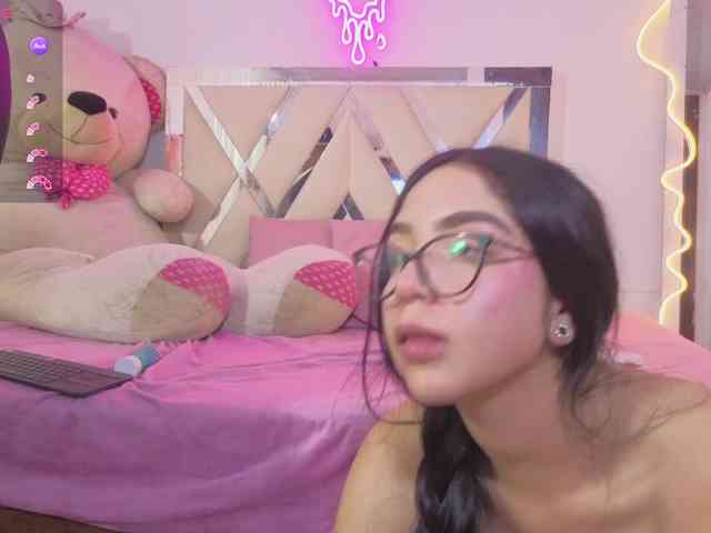 MILAH-TAY webcam