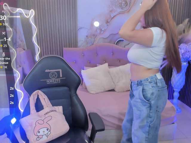 SABRINA-TAY live cam on BongaCams