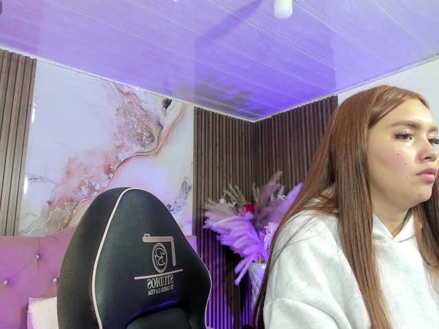 SABRINA-TAY live cam on BongaCams
