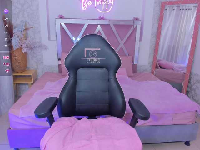 SABRINA-TAY's BongaCams show and profile