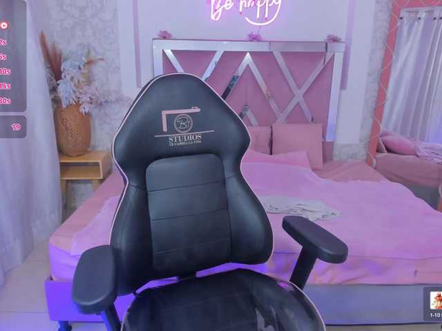 SABRINA-TAY's BongaCams show and profile