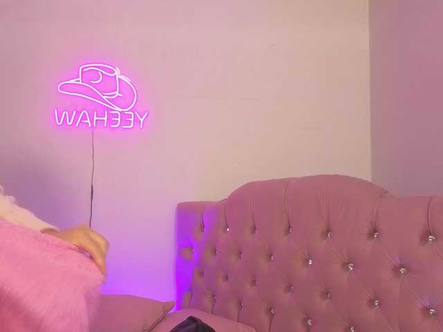 SABRINA-TAY's BongaCams show and profile