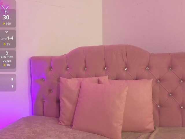 SABRINA-TAY's BongaCams show and profile