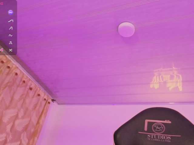 SABRINA-TAY live cam on BongaCams