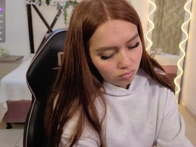 SABRINA-TAY live cam on BongaCams