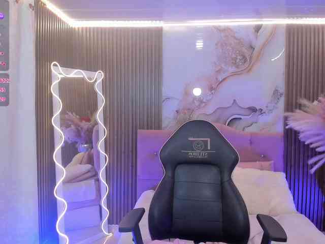 SABRINA-TAY webcam