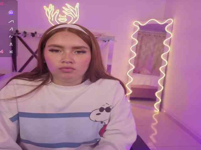 SABRINA-TAY webcam
