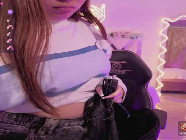 SABRINA-TAY webcam