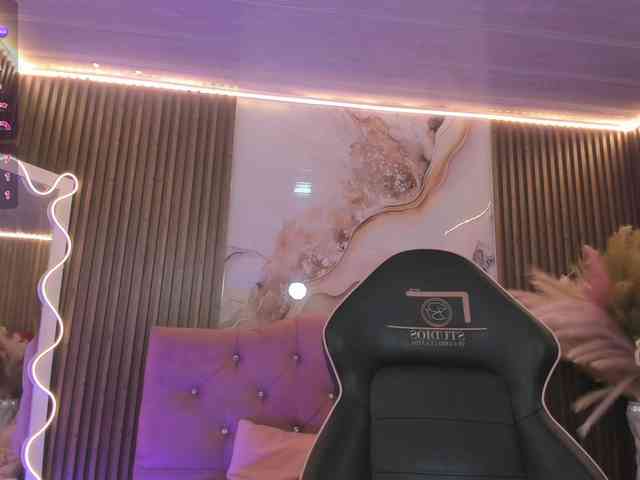 SABRINA-TAY webcam
