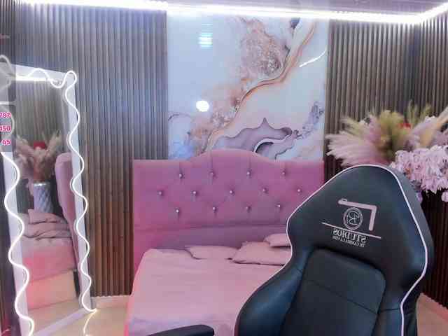 SABRINA-TAY webcam