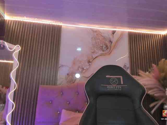 SABRINA-TAY webcam