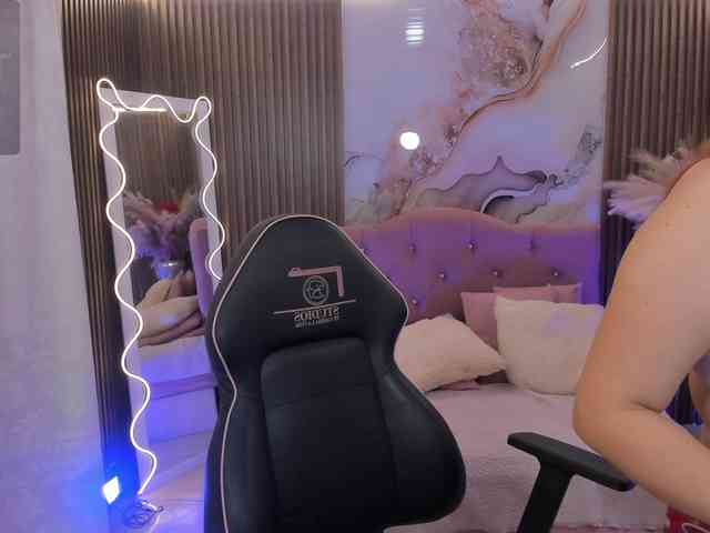 SABRINA-TAY webcam