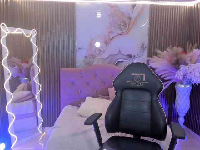 SABRINA-TAY webcam