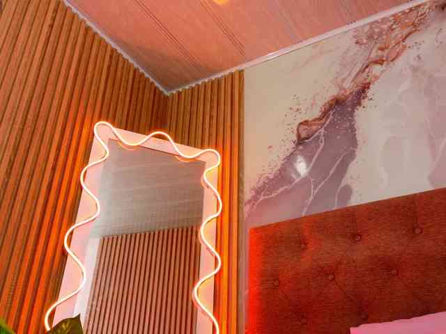 SABRINA-TAY