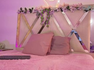 NEFTIS-TAY Porn Show