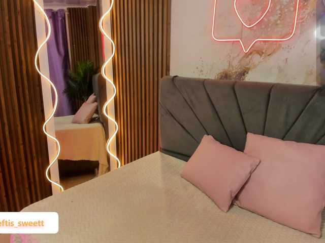 NEFTIS-TAY live cam on BongaCams
