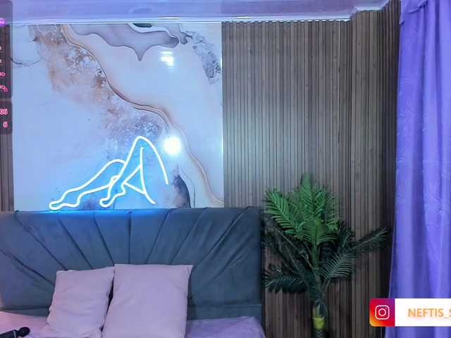 NEFTIS-TAY live cam on BongaCams