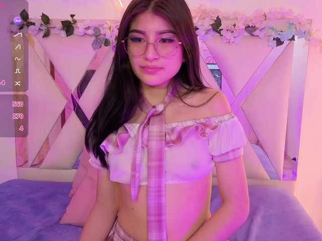 NEFTIS-TAY's BongaCams show and profile