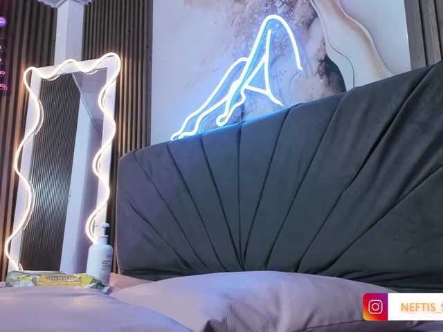 NEFTIS-TAY live cam on BongaCams