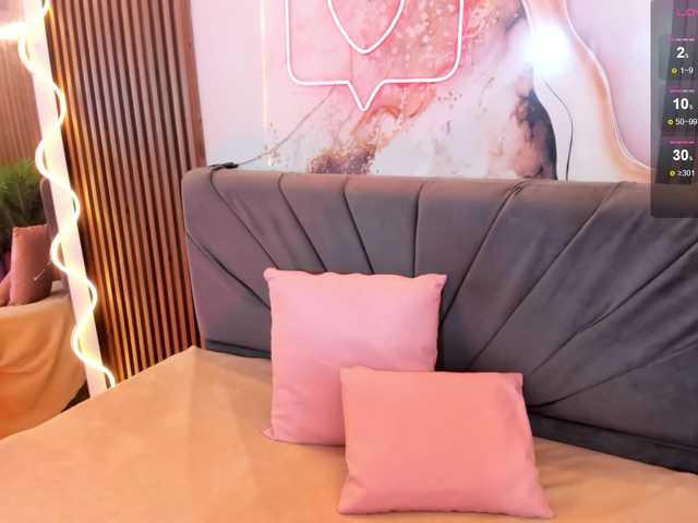 NEFTIS-TAY live cam on BongaCams