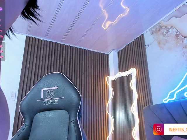 NEFTIS-TAY live cam on BongaCams