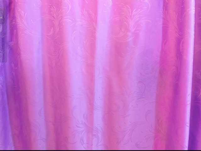 NEFTIS-TAY live cam on BongaCams