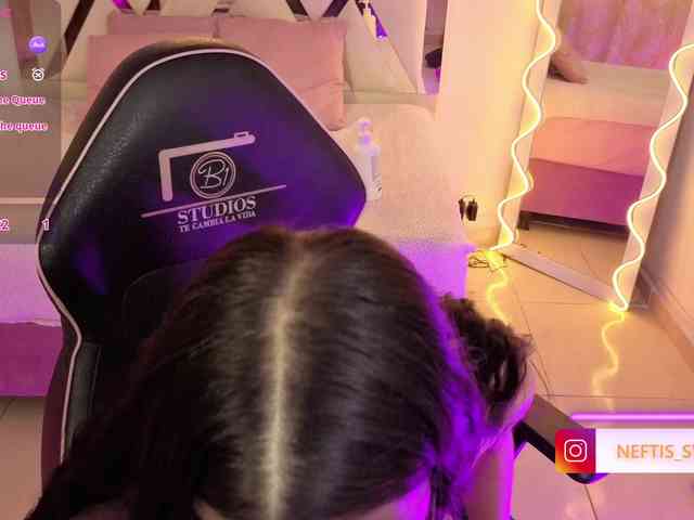 NEFTIS-TAY Live Webcam on BongaCams