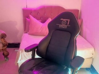 MAHYRA-TAY Porn Show