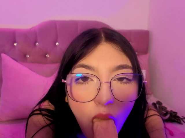 MAHYRA-TAY live cam on BongaCams