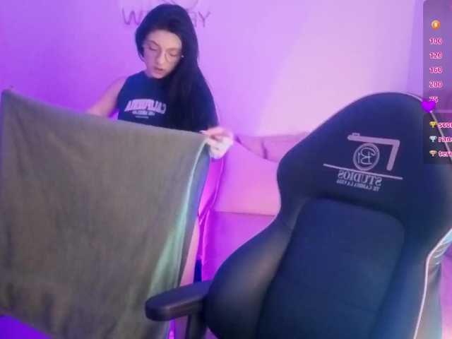 MAHYRA-TAY live cam on BongaCams