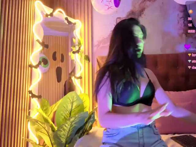 MAHYRA-TAY live cam on BongaCams