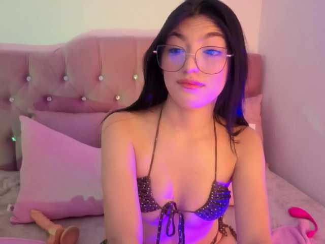 MAHYRA-TAY live cam on BongaCams
