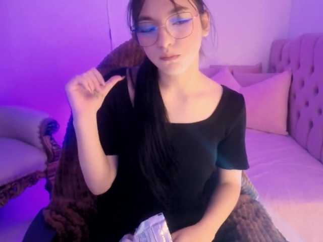 MAHYRA-TAY live cam on BongaCams