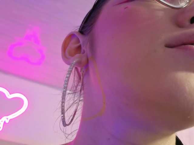 MAHYRA-TAY live cam on BongaCams