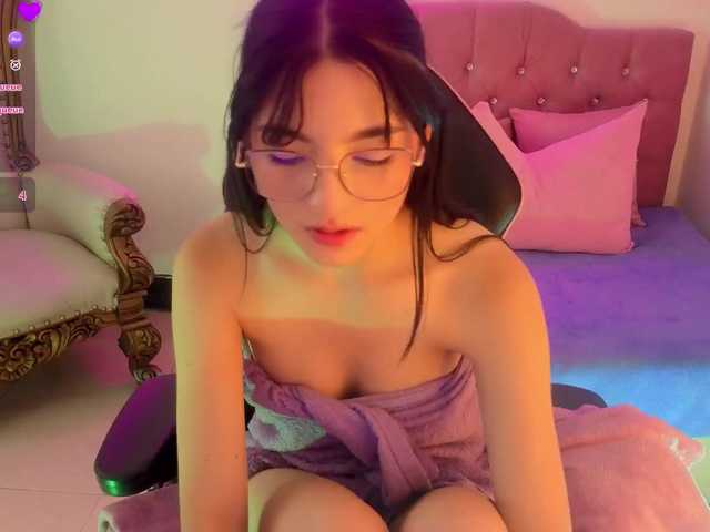 MAHYRA-TAY live cam on BongaCams