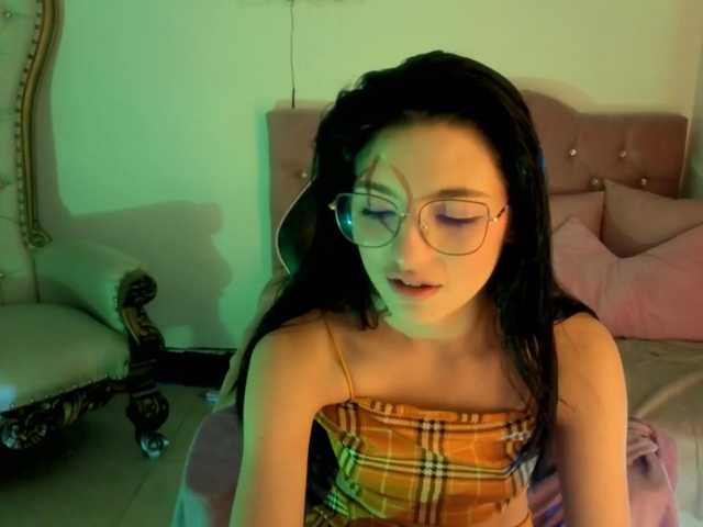 MAHYRA-TAY live cam on BongaCams