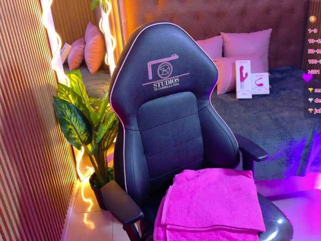 MAHYRA-TAY live cam on BongaCams
