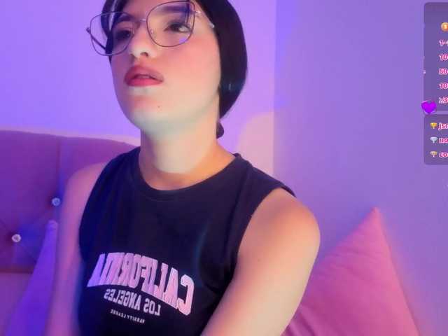 MAHYRA-TAY live cam on BongaCams