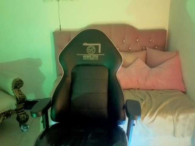 MAHYRA-TAY live cam on BongaCams