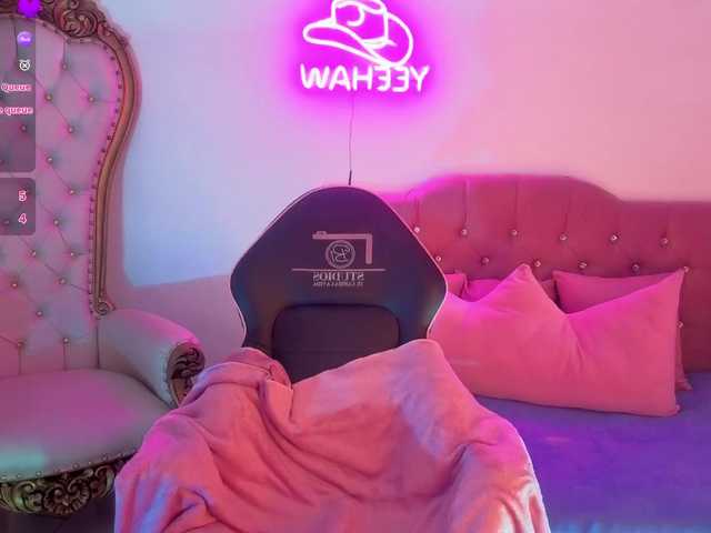 MAHYRA-TAY live cam on BongaCams
