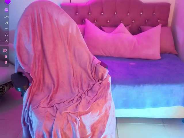 MAHYRA-TAY live cam on BongaCams