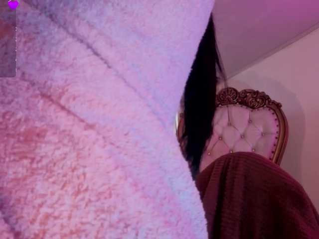 MAHYRA-TAY live cam on BongaCams