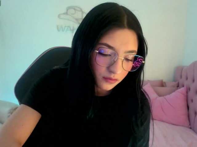 MAHYRA-TAY live cam on BongaCams