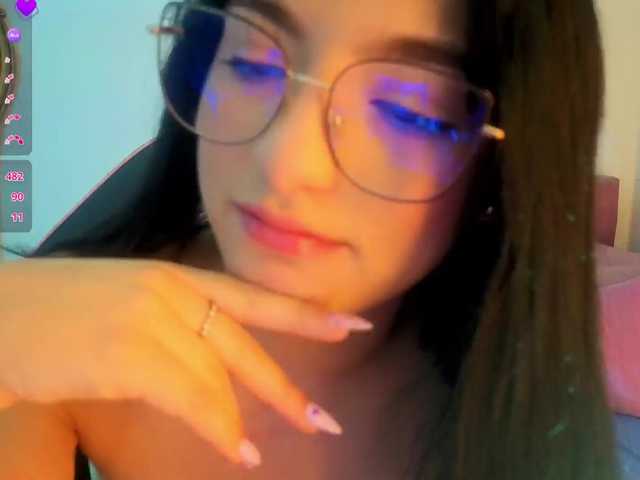 MAHYRA-TAY live cam on BongaCams