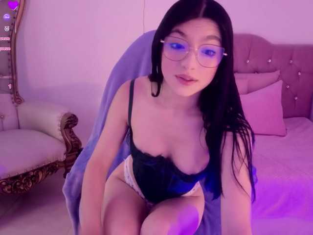 MAHYRA-TAY live cam on BongaCams