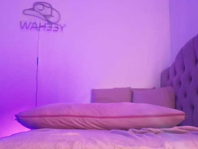 MAHYRA-TAY live cam on BongaCams