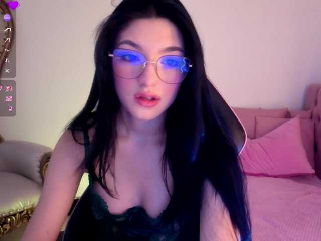 MAHYRA-TAY live cam on BongaCams