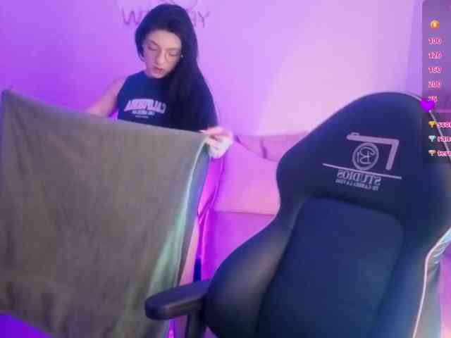 MAHYRA-TAY webcam